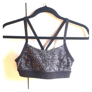 Lulu lemon sports bra (size 4)